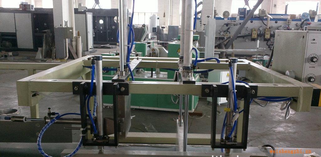 供應(yīng)復(fù)卷機(jī)&mdash;&mdash;面紙巾生產(chǎn)線江蘇金衛(wèi)價(jià)格面議